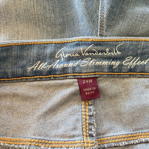 Gloria Vanderbilt "The Perfect Fit" Shorts Plus Size 24W Stretch Denim Jean - Picture 4 of 14